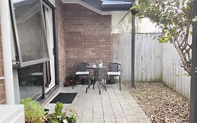 2 Bedroom House In Hamilton Central